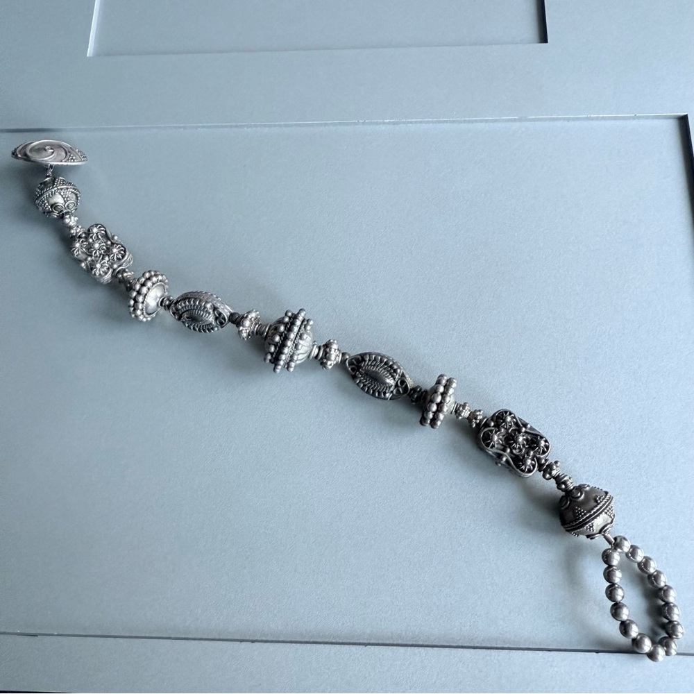Vintage Ornate Filigree Beaded Sterling Silver Bali Bracelet - Picture 3 of 7